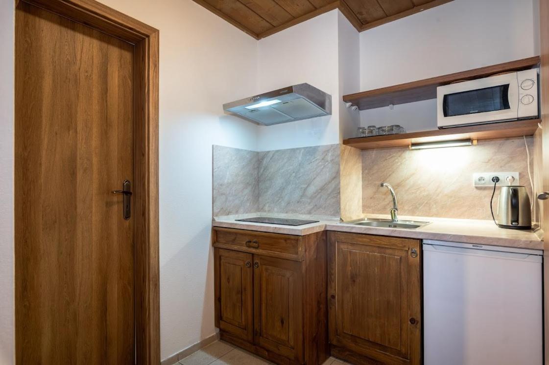Apartmanovy Dom Vila Maros Pavcina Lehota  Ngoại thất bức ảnh