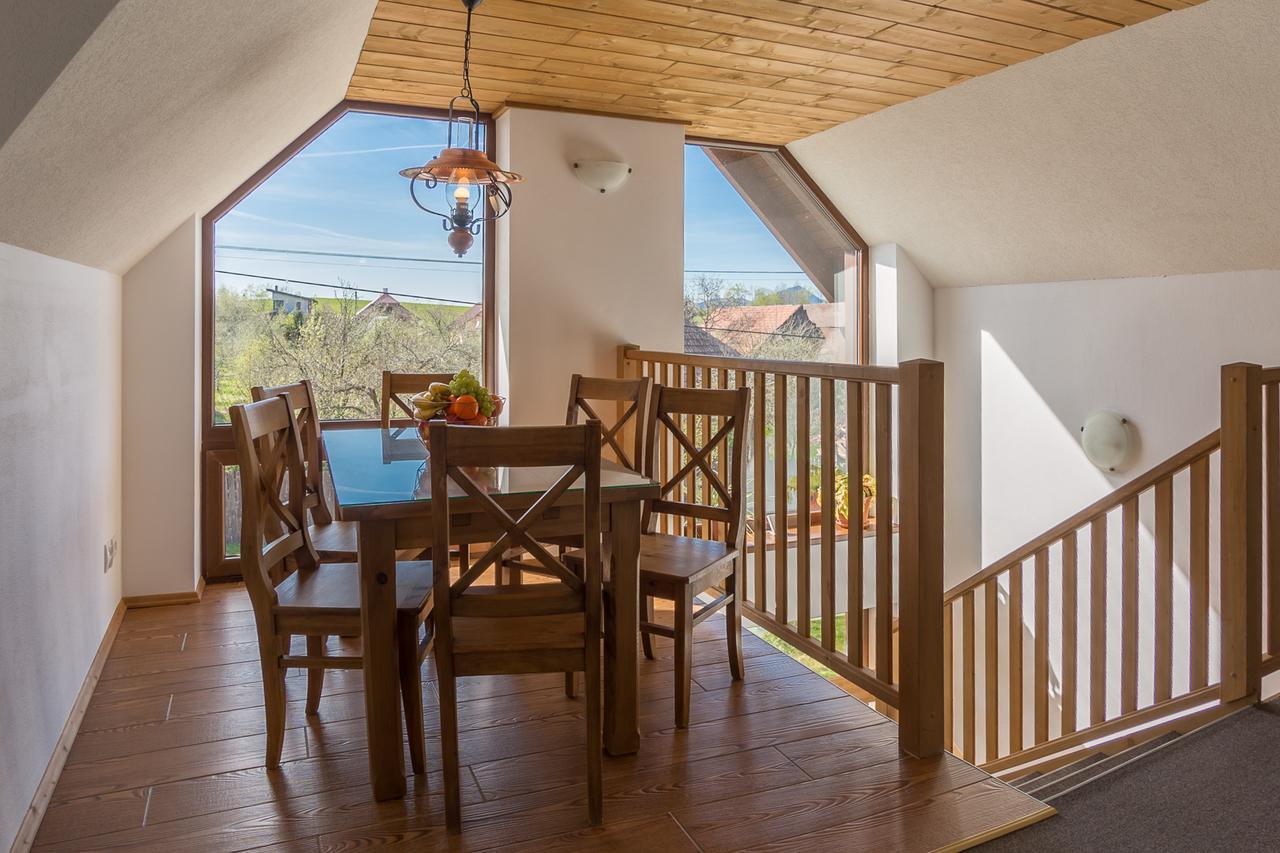 Apartmanovy Dom Vila Maros Pavcina Lehota  Ngoại thất bức ảnh